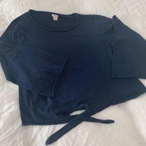 J. CREW blue crop sleeve